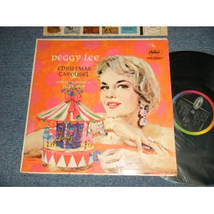 画像: PEGGY LEE - CHRISTMAS CAROUSEL (Ex++/Ex++ EDSP) / 1960 US AMERICA ORIGINAL 1st Press "BLACK With RAINBOW 'CAPITOL' Logo on LEFT SIDE  Label" STEREO Used LP 