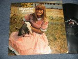 画像: SKEETER DAVIS - MY HEARTS IN THE COUNTRY (Ex++/Ex+++ EDSP) / 1966 US AMERICA ORIGINAL MONO Used LP