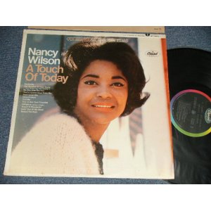画像: NANCY WILSON  - A TOUCH OF TODAY (Ex+++/Ex++) / 1966 US AMERICA ORIGINAL "BLACK with RAINBOW CAPITOL Logo on TOP Label" STEREO Used  LP