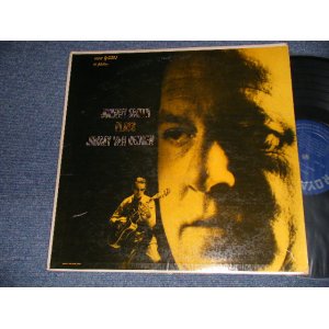 画像: JOHNNY SMITH - JOHNNY SMITH PLAYS JIMMY VAN HEUSEN (Ex++/VG- EDSP, Very BAD Condition)  / 1955 US AMERICA ORIGINAL MONO Used LP 