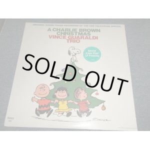 画像: VINCE GUARALDI TRIO - A CHARLIE BROWN CHRISTMAS ( SEALED)  /2019 US AMERICA REISSUE "GREEN WAX VINYL" "BRAND NEW SEALED# LP