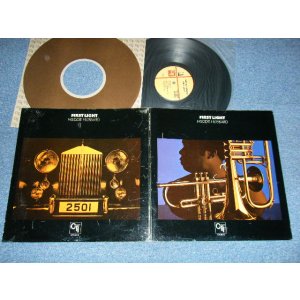 画像: FREDDIE HUBBARD - FIRST LIGHT (Ex++/MINT-) / 1971 US AMERICA ORIGINAL Used LP  