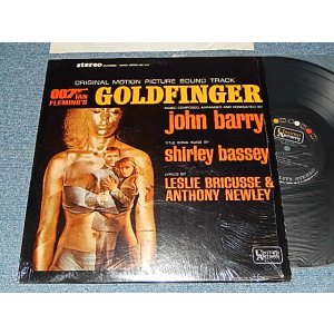 画像: 007 JAMES BOND, JOHN BARRY, SHIRLIE BASSEY - GOLDFINGER (Ex+++/MINT- SWOBC)  /1964 US AMERICA ORIGINAL 1st Press "BLACK with COLOR DOT on TOP, GOLD 'UNITED' WHITE 'ARTISTS' Label"  STEREO Used LP 