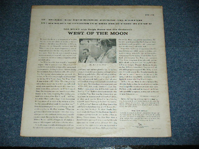 画像: LEE WILEY - WEST OF THE MOON ( VG+++/Ex++ ) / 1957 US ORIGINAL MONO LP