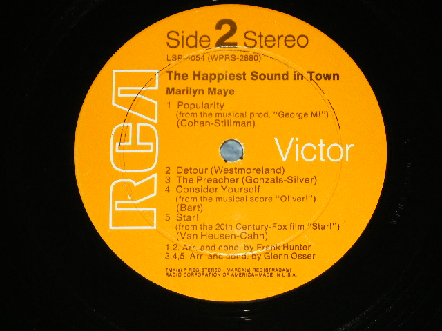画像: MARILYN MAYE - THE HAPPIEST SOUND IN TOWN ( With AUTO GRAPHED SIGNED !!! 直筆サイン入り) / 1968 US AMERICA ORIGINAL STEREO  Used  LP  
