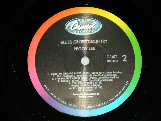 画像: PEGGY LEE - BLUES CROSS COUNTRY (Ex++/Ex+++, Ex++ Looks:Ex+ STAPPLE) / 1962 US AMERICA ORIGINAL 1st Press "BLACK With RAINBOW CAPITOL Logo on TOP Label" Mono Used LP 