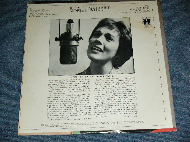 画像: JULIE ANDREWS - A LITTLE BIT IN LOVE( Ex+/Ex+++)  / 1960's US AMERICA ORIGINAL Used LP 