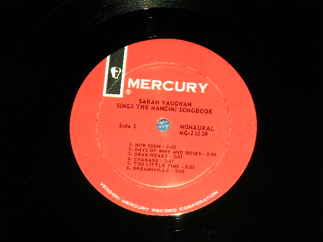 画像: SARAH VAUGHAN - SINGS THE MANCINI SONGBOOK ( Ex++/Ex++ Looks:Ex,MINT-) / 1965  US ORIGINAL "RED LABEL" MONO Used LP
