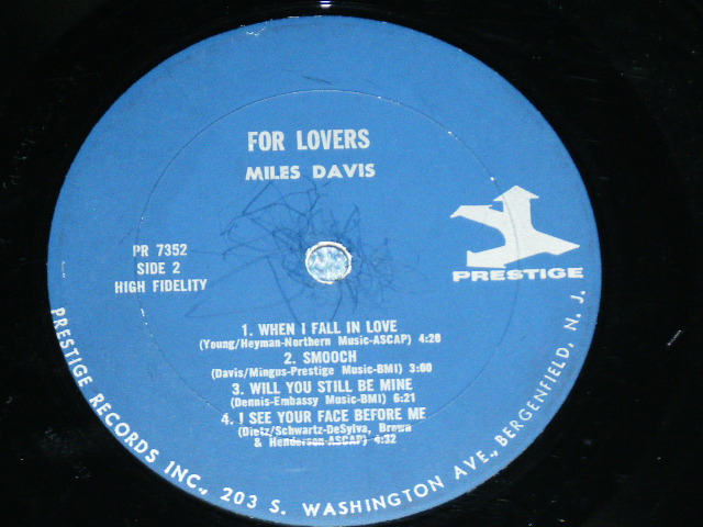 画像:  MILES DAVIS - PLAYS FOR LOVERS ( Ex++/Ex+ ) / 1965 US AMERICA "Dark Blue with Silver Print Label" USED LP