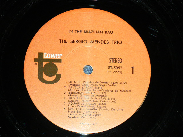 画像: The SERGIO MENDES TRIO - IN THE BRAZILIAN BAG : Reissue of "CAPITOL ST-2294 Album ( Ex++/Ex++) / 1966 US AMERICA REISSUE STEREO Used LP 