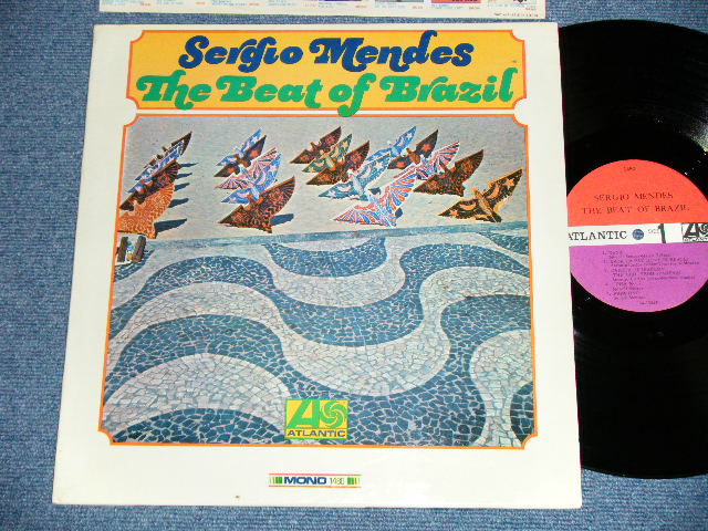 画像1: SERGIO MENDES - THE BEAT OF BRAZIL (RED & PURPLE  Label : Matrix # A)A-12543-A /B)A-12544-A : Ex++/Ex+++) / 1967 US AMERICA ORIGINALMONO Used LP 