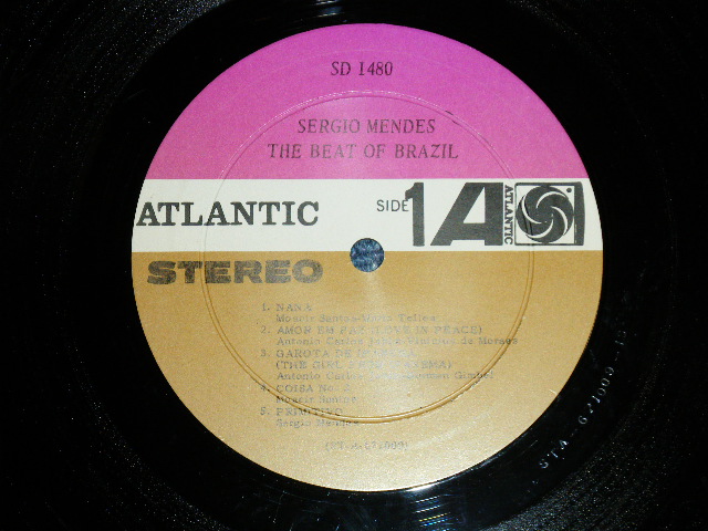 画像: SERGIO MENDES - THE BEAT OF BRAZIL (PURLE & BROWN  Label : Matrix # A)ST-A-671009-1S/B)ST-A-671010-1S : Ex++/Ex+++) / 1967? US AMERICA ORIGINAL? STEREO Used LP 