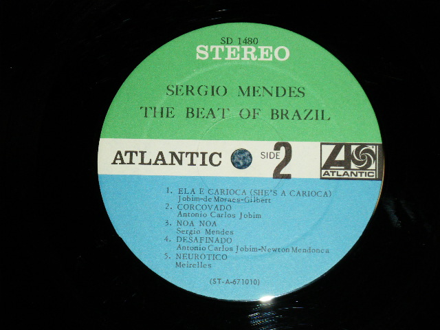 画像: SERGIO MENDES - THE BEAT OF BRAZIL ( GREEN & BLUE Label : Matrix # A)ST-A-671009-A/B)ST-A-671010-A : Ex+++/Ex++) / 1967? US AMERICA ORIGINAL? STEREO Used LP 