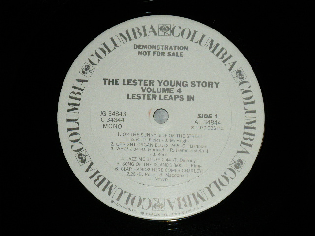 画像: LESTER YOUNG - THE LESTER YOUNG STORY "LESTER LEAPS IN"  (Ex/MINT-)  /1979  US AMERICA ORIGINAL "WHITE LABEL PROMO" Used 2-LP  