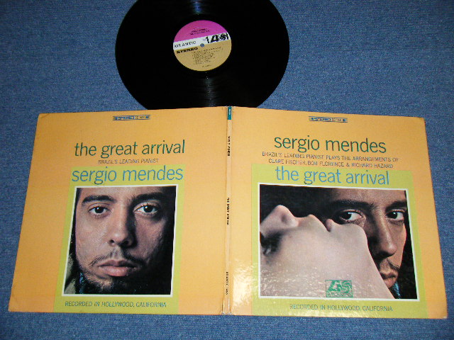 画像1: SERGIO MENDES - THE GREAT ARRIVAL ( PURPLE & BROWN  Label : Matrix # A)ST-A-56901-2S  /B)ST-A-56902-2S : Ex++/Ex+++)   / 1966 US AMERICA  STEREO Used LP 