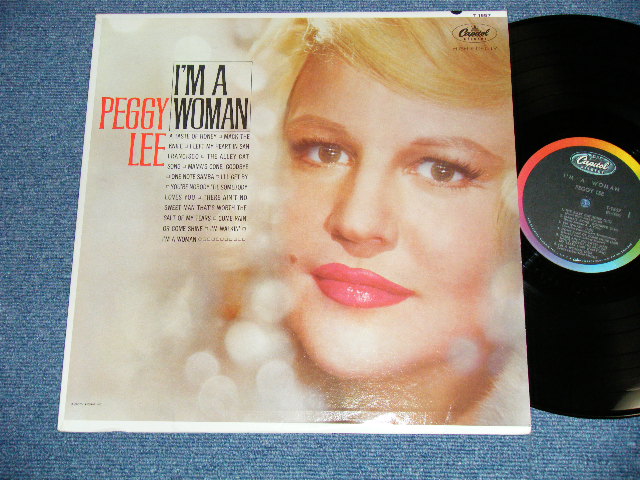 画像1: PEGGY LEE - I'M A WOMAN  ( Ex++/Ex+++ ) / 1963 US ORIGINAL "BLACK With RAINBOW 'CAPITOL' Logo on TOP Label"  Mono Used LP 