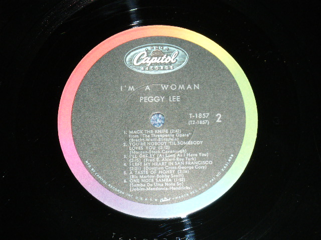 画像: PEGGY LEE - I'M A WOMAN  ( Ex/Ex+++ ) / 1963 US ORIGINAL "BLACK With RAINBOW 'CAPITOL' Logo on TOP Label"  Mono Used LP 