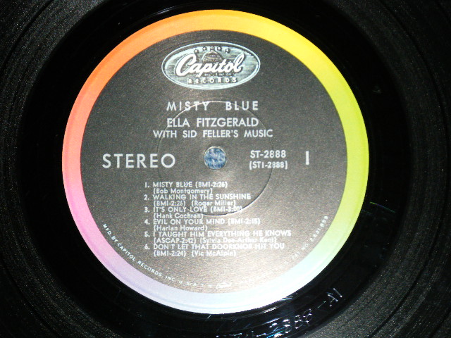 画像: ELLA FITZGERALD - MISTY BLUE  ( Ex++/Ex+++ )  /  1968 US AMERICA ORIGINAL "BLACK with RAINBOW & CAPITOL Logo on TOP" Label  STEREO Used LP 