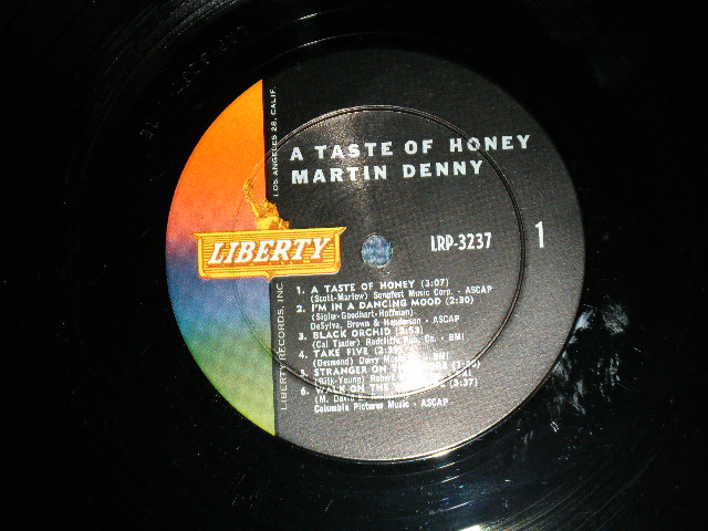 画像: MARTIN DENNY - A TASTE OF HONEY( Ex++,Ex+/Ex+++)   / 1962 US AMERICA ORIGINAL MONO Used   LP  