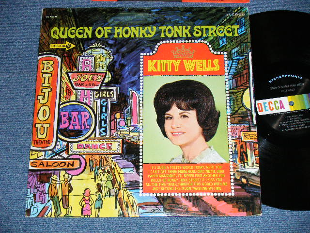 画像1: KITTY WELLS - QUEEN OF THE HONKY TONK STREET ( Ex+++/Ex+++ ) / 1967 US AMERICA ORIGINAL STEREO  Used LP  