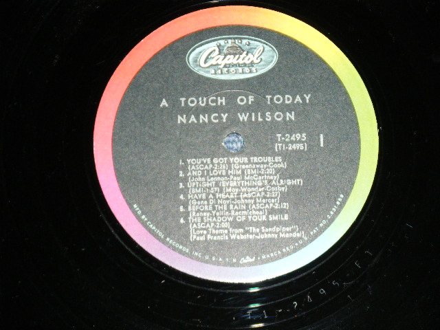 画像: NANCY WILSON  - A TOUCH OF TODAY (MINT-/MINT- ) / 1966 US AMERICA ORIGINAL "BLACK with RAINBOW CAPITOL Logo on TOP Label" STEREO Used  LP