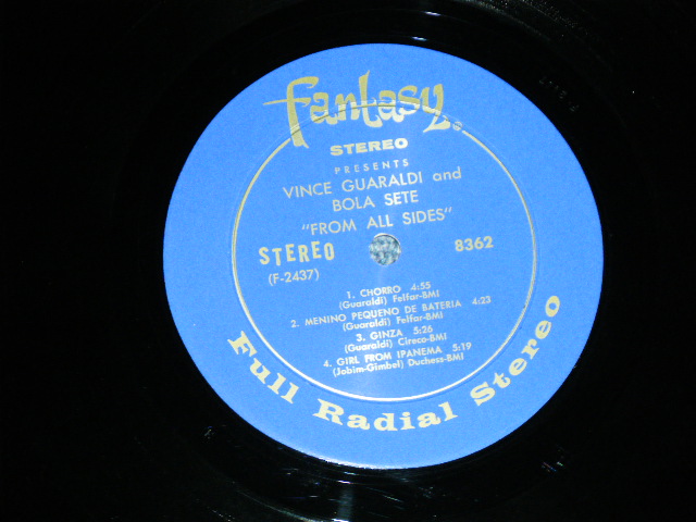 画像: VINCE GUARALDI  & BOLA SETE - FROM ALL SIDES ( Ex+++/MINT-)  :  ) / 1966 US AMERICA ORIGINAL "BLUE  with GOLD PRINT Label" STEREO  Used LP  