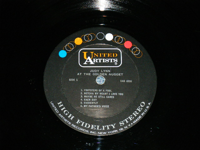 画像: JUDY LYNN - SINGS AT THE GOLDEN NUGGET ( Ex++/Ex++ ) / 1962 US AMERICA ORIGINAL Stereo Used LP  