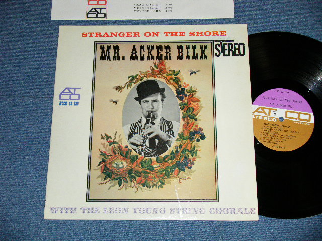 画像1: Mr. ACKER BILK - STRANGER ON THE SHORE   ( Ex+/Ex++ Looks: Ex+++ A-5 :VG+++)   / 1961  US AMERICA ORIGINAL STEREO  Used   LP  