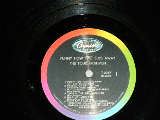 画像: THE FOUR FRESHMEN -  FUNNY HOW TIME SLIPS AWAY ( Ex++/Ex Looks*VG+++,Ex++  / 1964 US AMERICA ORIGINAL "BLACK with RAINBOW 'CAPITOL' Logo on TOP Label"  MONO Used  LP  