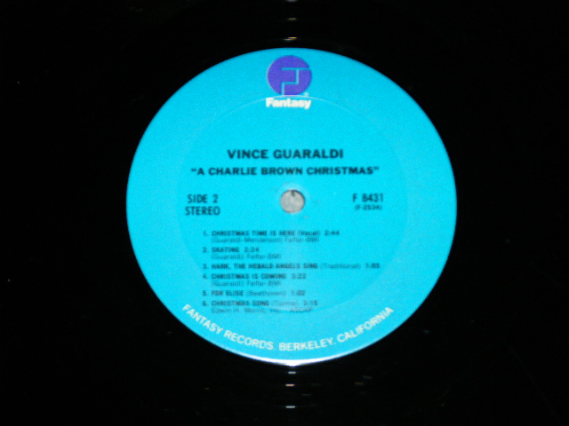 画像: VINCE GUARALDI TRIO - A CHARLIE BROWN CHRISTMAS ( Ex+/Ex+++ Looks:Ex+)  / Late 1970's  US AMERICA REISSUE "NO BARCORD" Used   LP 