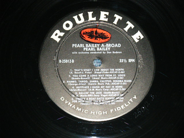 画像: PEARL BAILEY - PEARL BAILEY A-BROAD ( Ex-/Ex+++) / 1957 US AMERICA ORIGINAL "1st Press BLACK woith RED Logo on TOP Label"  MONO Used LP 