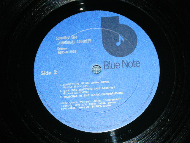 画像: CANNONBALL ADDERLEY +MILES DAVIS+HANK JONES+SAM JONES +ART BLAKEY   - SOMETHIN' ELSE  ( MINT-/MINT- )  / 1970's US AMERICA REISSUE "DARK BLUE" Label  STEREO  Used LP 