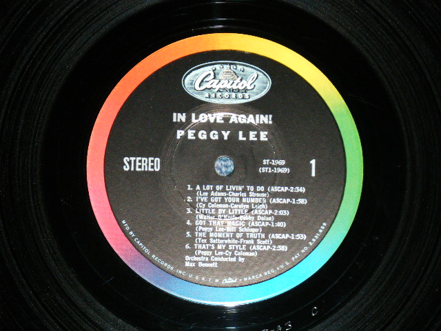 画像: PEGGY LEE -  IN LOVE AGAIN  ( Ex+++/Ex+++) / 1963 US AMERICA ORIGINAL 1st  Press "BLACK With RAINBOW 'CAPITOL' Logo on TOP  Label"  STEREO Used LP 