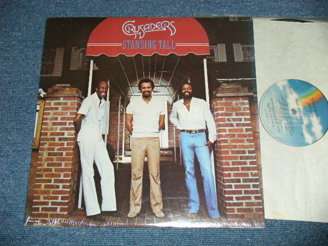 画像1: CRUSADERS - STANDING TALL ( MINT/MINT- ) / 1981 US AMERICA ORIGINAL Used LP