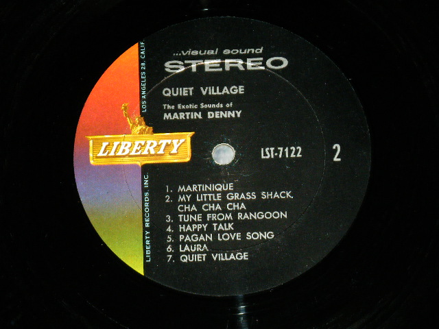 画像: MARTIN DENNY - QUIET VILLAGE ( Ex/Ex+++ ) / 1960 US AMERICA ORIGINAL 2nd Press "COLOR LIBERTY" Label STEREO Used  LP  