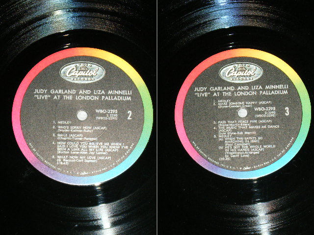 画像: JUDY GARLAND and LIZA MINNELLI - "LIVE" AT THE LONDON PALLADIUM  ( Ex++/MINT-) / 1965 US AMERICA ORIGINAL 1st Press "BLACK with RAINBOW Ring 'CAPITOL' Logo on Top Label" MONO Used 2-LP's 