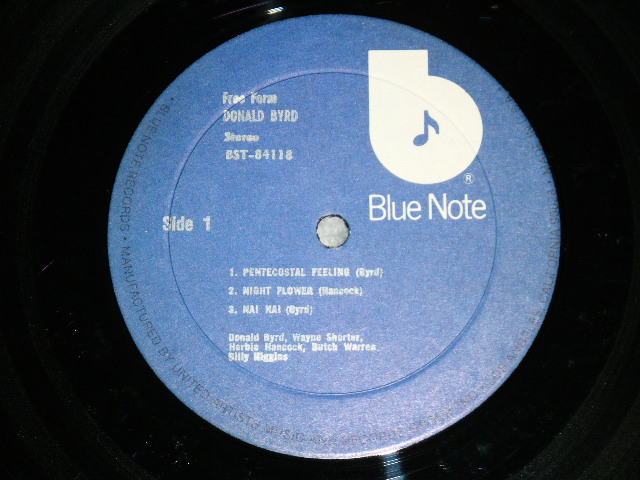 画像: DONALD BYRD - FREE FORM  (Ex++/MINT-  :Cut Out ) / Mid 1970's  US AMERICA REISSUE " Dark Blue with White "b" Logo on Label" Used LP 