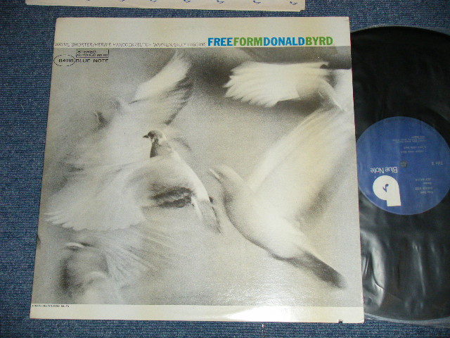 画像1: DONALD BYRD - FREE FORM  (Ex++/MINT-  :Cut Out ) / Mid 1970's  US AMERICA REISSUE " Dark Blue with White "b" Logo on Label" Used LP 