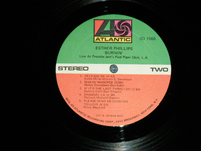 画像: ESTHER PHILLIPS - BURNIN' : LIVE AT FREDDIE JETT'S PIED PIPER,L.A.  ( VG++/Ex++ ) / 1970 US ORIGINAL "1841 BROADWAY" Label Used LP 