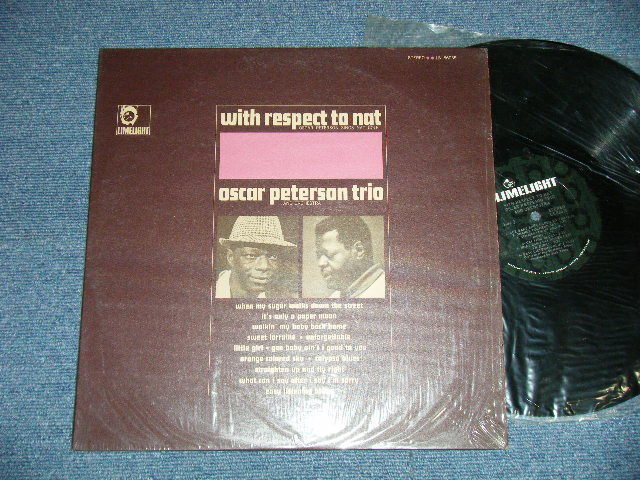 画像1: OSCAR PERERSON - WITH RESPECT TO NAT ( NAT KING TRIBUTE ALBUM ) ( MINT-/Ex+++ Looks:MINT- ) / 1966 US ORIGINAL STEREO Used LP