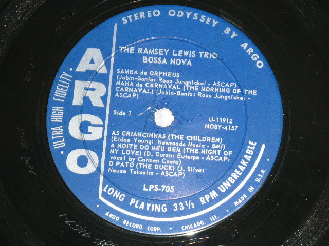 画像: RAMSEY LEWIS -  BOSSA NOVA (Ex+/Ex++ Looks:Ex+)  / 1962 US AMERICA ORIGINAL "DARK BLUE with SILVER PRINT Label" STEREO Used LP
