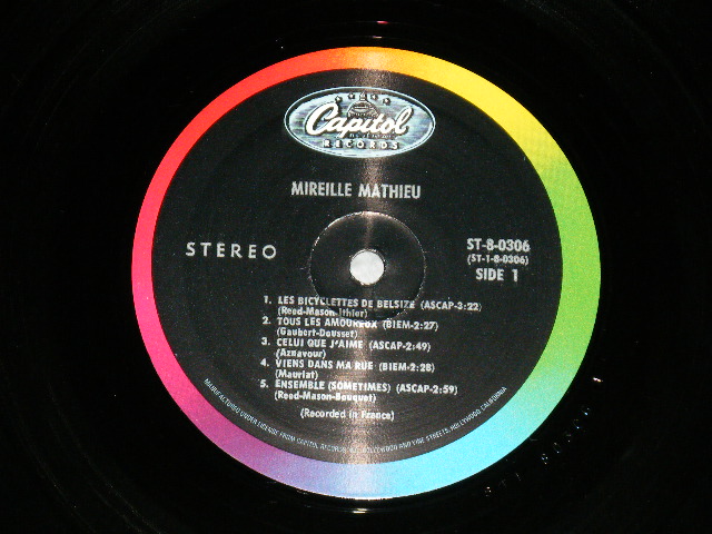 画像: MIREILLE MATHIEU -  MIREILLE MATHIEU ( Ex+++/MINT- ) /  Mid 1960's US AMERICA ORIGINAL "BLACK with RAINBOW Label CAPITOL Logo on TOP" STEREO Used  LP