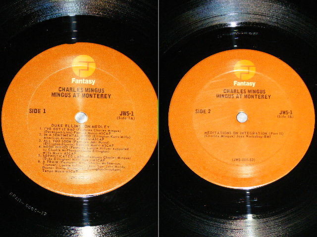 画像: CHARLES CHARLIE MINGUS -  MINGUS AT MONTEREY  ( Ex+++/MINT-) 　/ 1974 Version  US AMERICA Used 2-LP 
