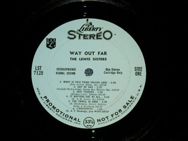画像: THE LEWIS SISTERS - WAYOUT FAR ( Ex+++, Ex/MINT-) / 1959 US AMERICA ORIGINAL "LIGHT BLUE  LABEL PROMO"  STEREO  Used LP 