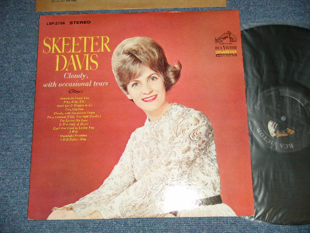 画像1: SKEETER DAVIS -  CLOUDY, WITH OCCASIONAL TEARS (Ex+++/MINT)   / 1963 US AMERICA ORIGINAL STEREO Used LP