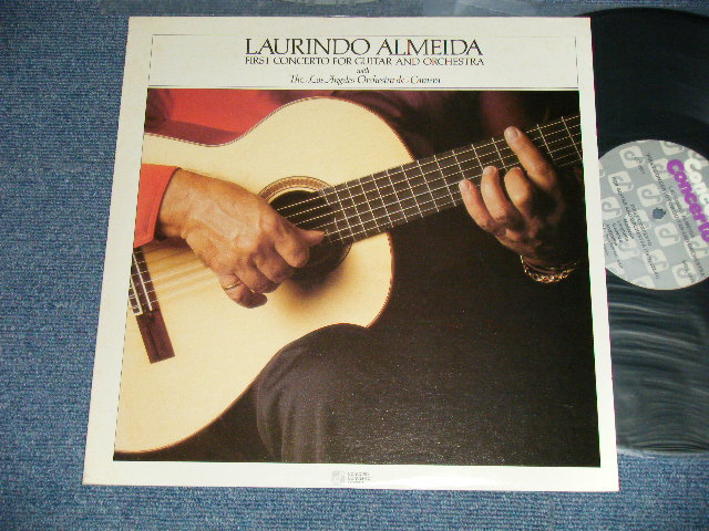 画像1: LAURINDO ALMEIDA - FIRST CONCERT FOR GUITAR AND ORCHESTRA  (Ex++/MINT-) / 1980 US AMERICA ORIGINAL Used LP