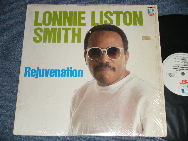 画像1: LONNIE LISTON SMITH - REJUVENATION ( MINT-/Ex++ Looks:MINT- )  / 1985 US AMERICA ORIGINAL  Used LP 