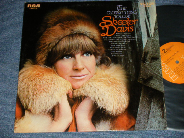画像1: SKEETER DAVIS - THE CLOSET THINK TO LOVE (Ex+++/MINT- ) / 1969 US AMERICA ORIGINAL Used LP 
