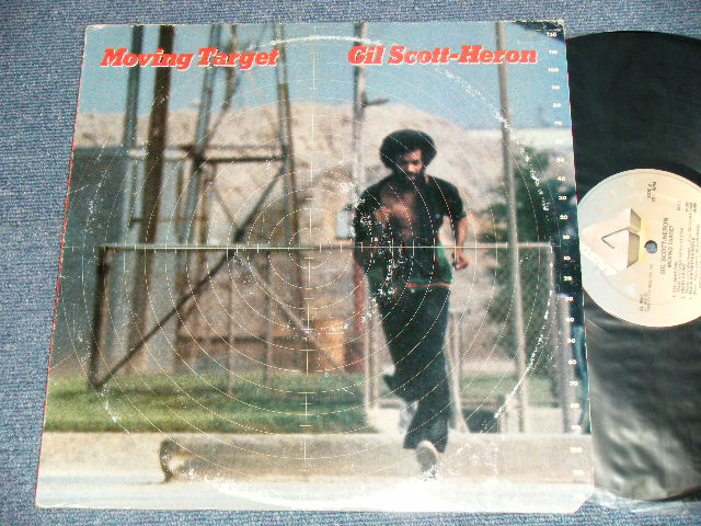 画像1: GIL SCOTT-HERON - MOVING TARGET (VG+++/Ex+++ Cut Ouit) / 1982 US AMERICA ORIGINAL Used LP