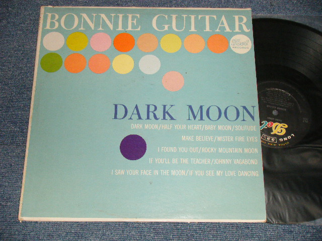 画像1: BONNIE GUITAR - DARK MOON (Ex++/Ex+++ SWOBC) / 1961 US AMERICA ORIGINAL MONO Used LP 